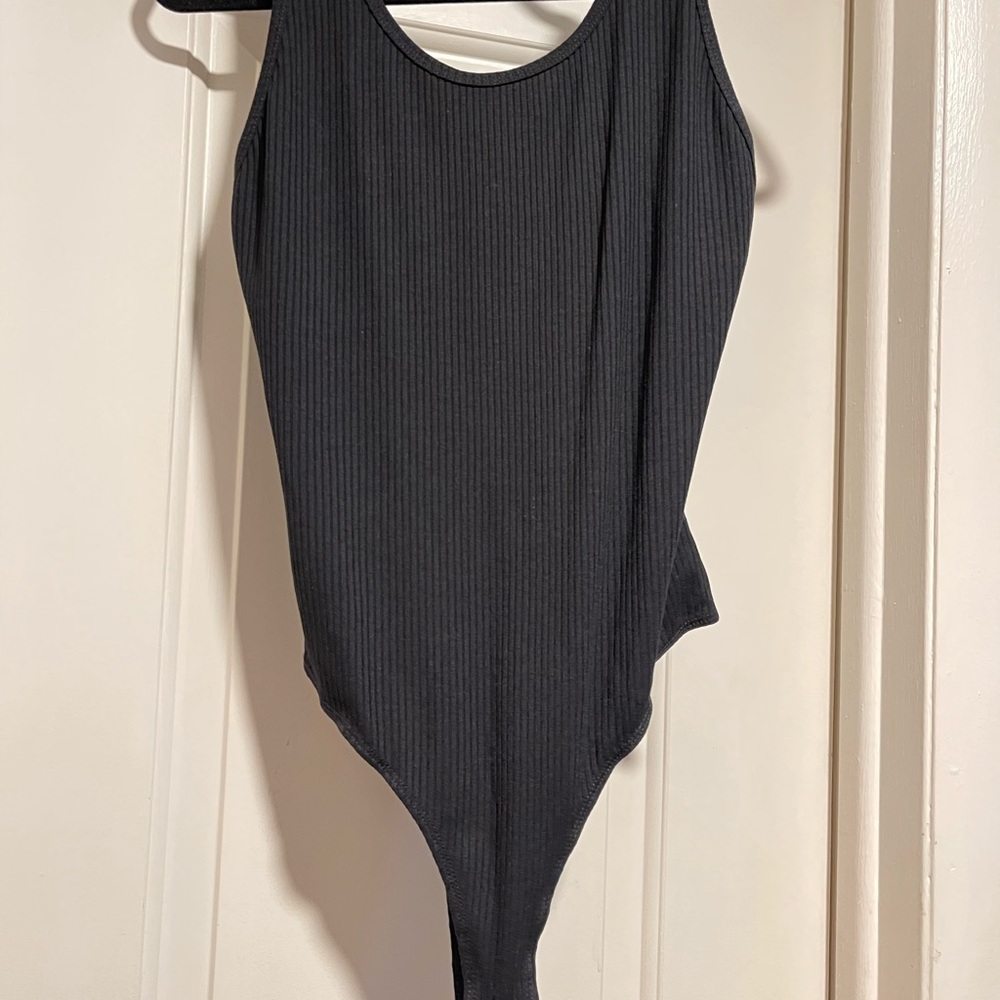 NWT-Black Ribbed Bodysuit